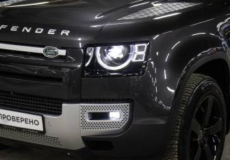 Подержанный автомобиль Land Rover Defender Suv 2023 года (26 фото)