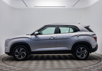 Подержанный автомобиль Hyundai Creta 2021 года (2 фото)