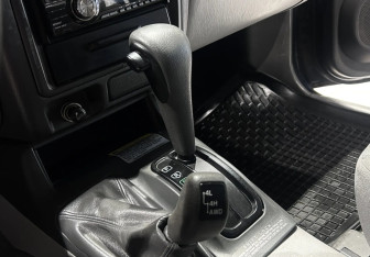 Подержанный автомобиль Mitsubishi Montero Sport 2001 года (15 фото)
