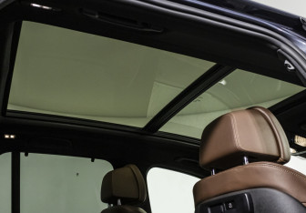 Подержанный автомобиль BMW X5 2021 года (22 фото)