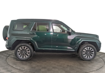 Новый Tank 700 2025 (4 фото)