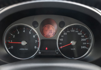 Подержанный автомобиль Nissan X-Trail 2008 года (13 фото)