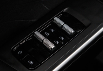 Подержанный автомобиль Geely Cityray 2024 года (16 фото)