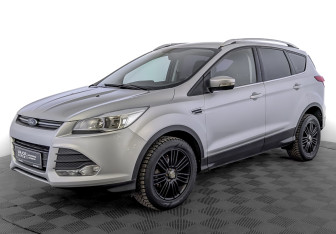 Подержанный автомобиль Ford Kuga 2016 года (1 фото)