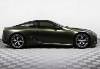 Подержанный автомобиль Lexus LC 2020 года (4 фото)