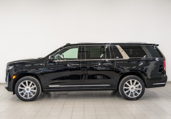 Новый Cadillac Escalade Suv 2023 (3 фото)