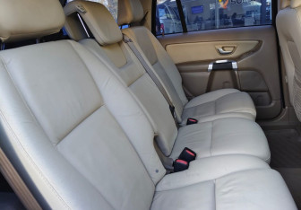 Подержанный автомобиль Volvo XC90 2011 года (11 фото)