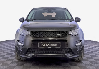 Подержанный автомобиль Land Rover Discovery Sport 2017 года (2 фото)