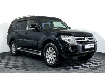 Подержанный автомобиль Mitsubishi Pajero 2008 года (3 фото)