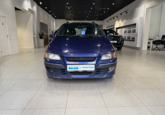 Подержанный автомобиль Mitsubishi Space Star Compactvan 2004 года (2 фото)