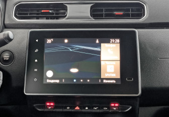 Подержанный автомобиль Renault Arkana 2021 года (17 фото)