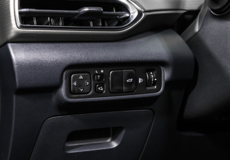 Подержанный автомобиль Changan UNI-T 2023 года (16 фото)