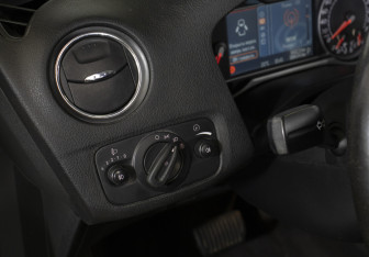 Подержанный автомобиль Ford Mondeo Sedan 2009 года (17 фото)