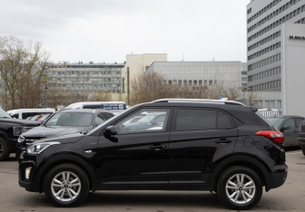 Подержанный автомобиль Hyundai Creta 2017 года (6 фото)
