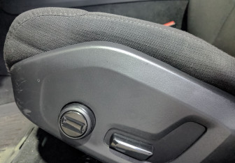 Подержанный автомобиль Volvo V60 2020 года (28 фото)