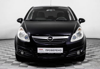 Подержанный автомобиль Opel Corsa 2008 года (10 фото)