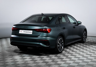 Подержанный автомобиль Audi A3 Sedan 2021 года (5 фото)