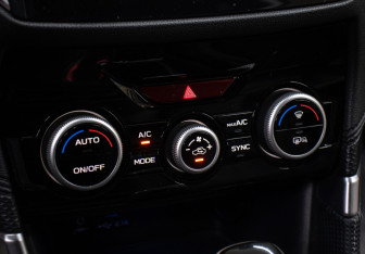 Подержанный автомобиль Subaru Forester Suv 2019 года (21 фото)