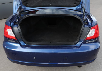 Подержанный автомобиль Mitsubishi Galant Sedan 2008 года (9 фото)