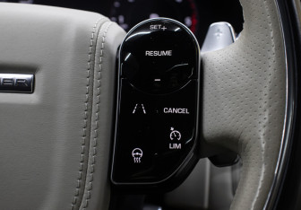 Подержанный автомобиль Land Rover Range Rover Velar 2020 года (21 фото)