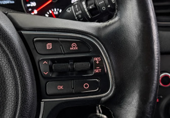 Подержанный автомобиль Kia Sportage 2018 года (29 фото)