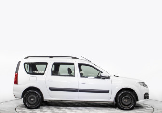 Подержанный автомобиль LADA (ВАЗ) Largus Wagon 2021 года (4 фото)