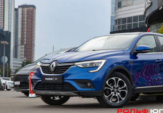 Подержанный автомобиль Renault Arkana 2021 года (15 фото)