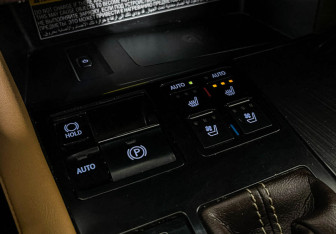 Подержанный автомобиль Lexus RX 2016 года (15 фото)