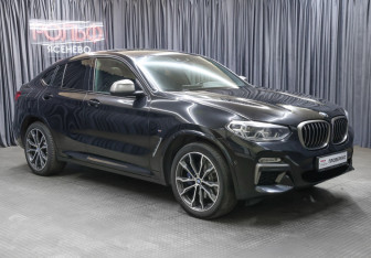 Подержанный автомобиль BMW X4 2019 года (3 фото)