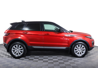 Подержанный автомобиль Land Rover Range Rover Evoque 2018 года (4 фото)