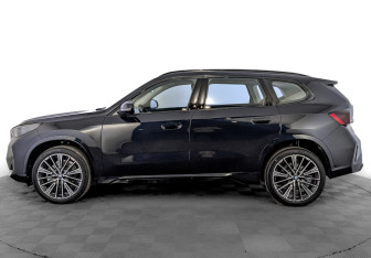 Новый BMW X1 2025 (3 фото)