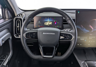 Подержанный автомобиль Jaecoo J7 2024 года (27 фото)