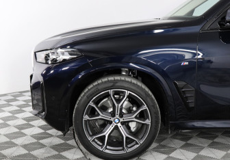 Новый BMW X5 2025 (8 фото)