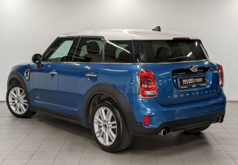 Подержанный автомобиль MINI Countryman 2017 года (7 фото)