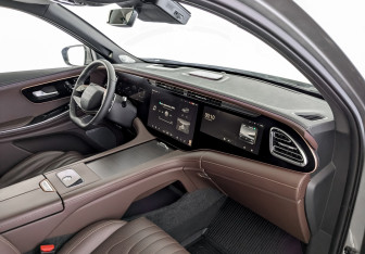 Подержанный автомобиль Exeed VX 2023 года (11 фото)