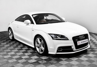Подержанный автомобиль Audi TT Coupe 2011 года (3 фото)