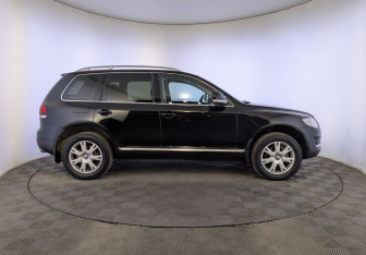 Подержанный автомобиль Volkswagen Touareg 2008 года (4 фото)