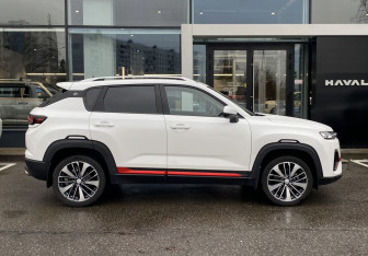 Подержанный автомобиль Changan CS35PLUS 2024 года (4 фото)