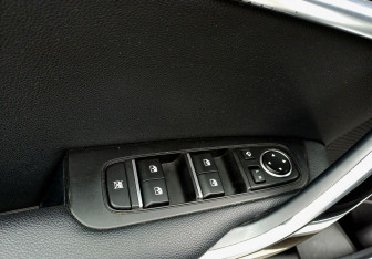 Подержанный автомобиль Kia Ceed Wagon 2019 года (20 фото)