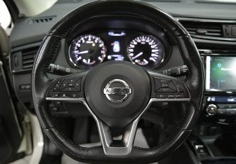 Подержанный автомобиль Nissan Qashqai 2019 года (12 фото)
