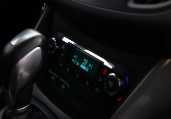 Подержанный автомобиль Ford Kuga 2014 года (14 фото)