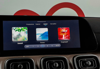 Подержанный автомобиль Jaecoo J8 2024 года (16 фото)