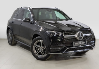 Подержанный автомобиль Mercedes-Benz GLE 2021 года (3 фото)