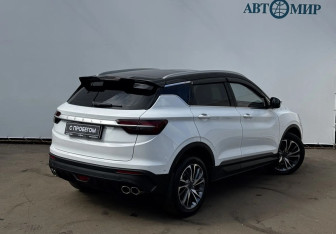 Подержанный автомобиль Geely Coolray 2023 года (5 фото)