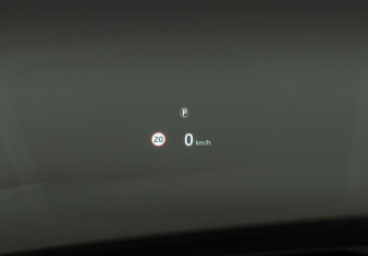 Подержанный автомобиль Land Rover Range Rover Velar 2019 года (11 фото)