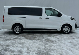 Подержанный автомобиль Citroen SpaceTourer 2021 года (4 фото)