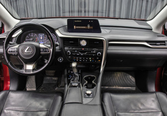 Подержанный автомобиль Lexus RX 2019 года (14 фото)