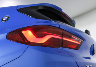 Подержанный автомобиль BMW X2 2021 года (23 фото)