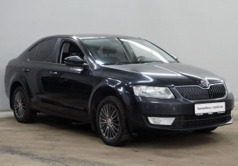Подержанный автомобиль Skoda Octavia Liftback 2013 года (3 фото)