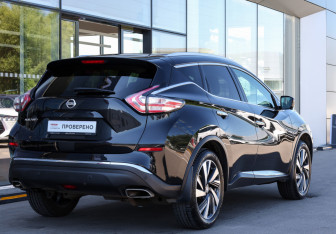 Подержанный автомобиль Nissan Murano Suv 2020 года (5 фото)
